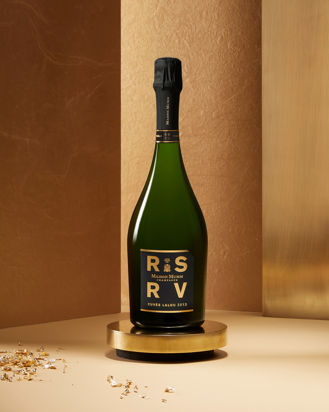 RSRV champagne Lalou 2013 - lifestyle visual