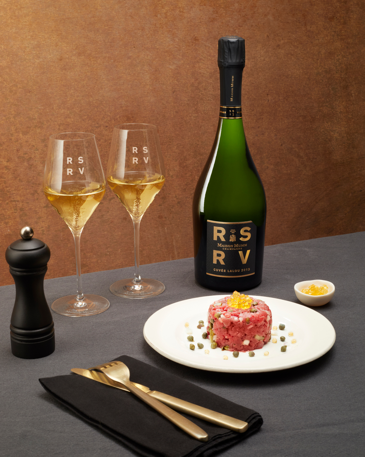 Lalou 2013 champagne RSRV - beef tartare